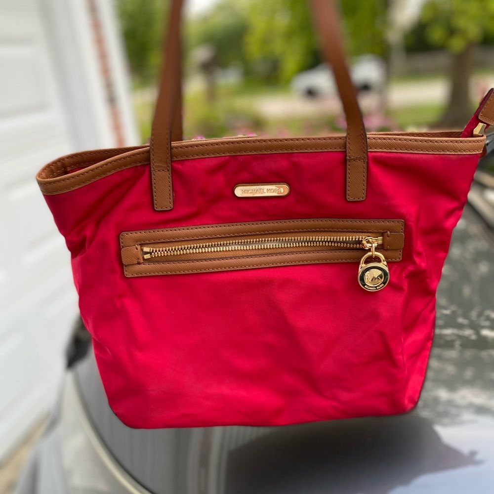 Michael Kors purse